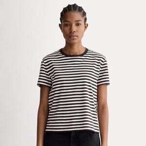 Everlane The Box Cut Tee in Essential Cotton in Black Bone, Size Medium